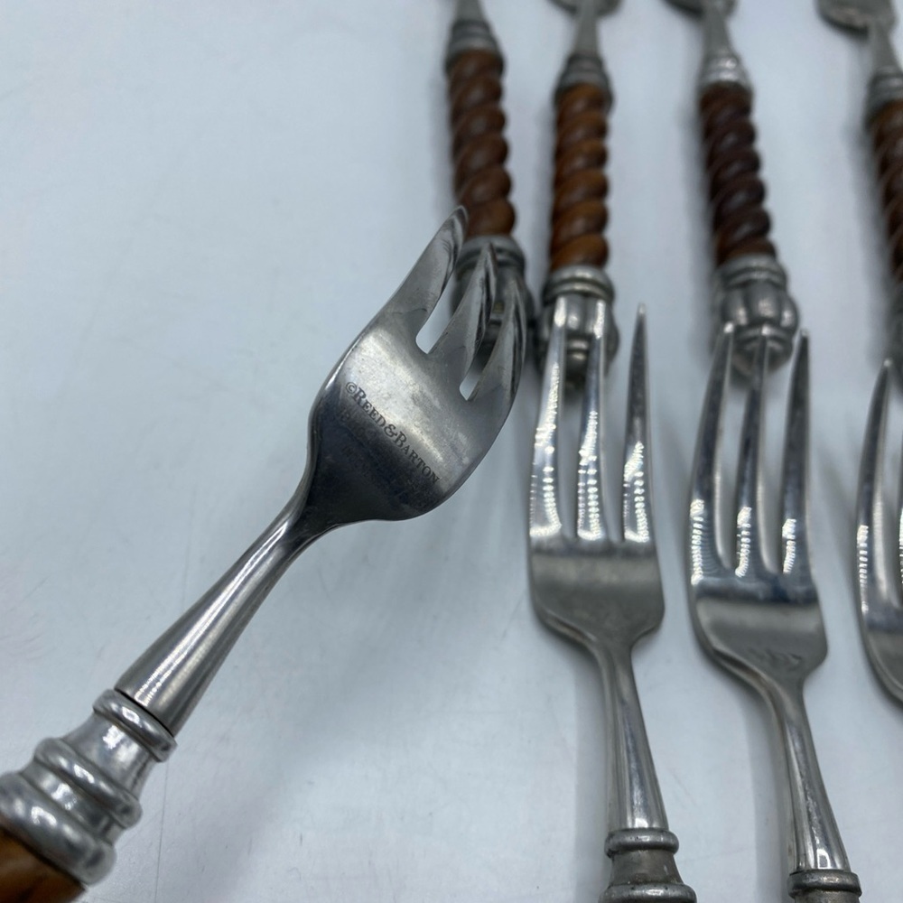 Reed and Barton Bannister Appetizer Forks Set Of 8 Brown Swirl Handle - Picture 4 of 5